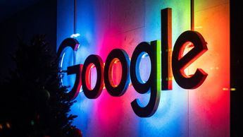 Google cede ante la presión europea y permitirá compras fuera de Play Store con nuevas comisiones