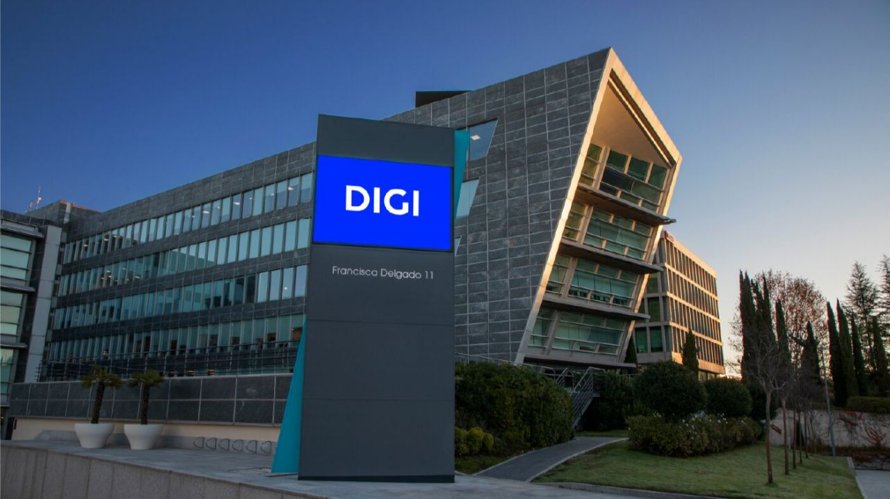 Digi prepara su salida a Bolsa en España para 2026 con una valoración de 2.500 millones, pero descarta su venta