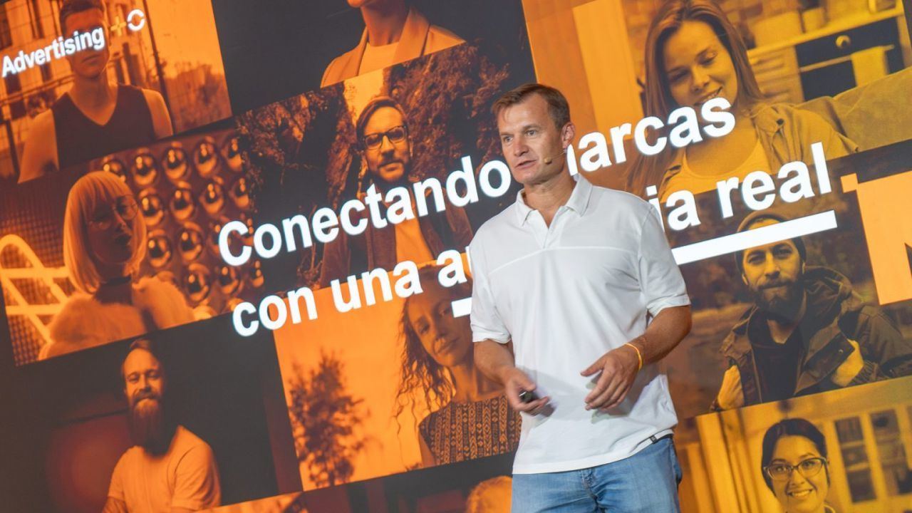 Meinrad Spenger, CEO de MasOrange durante la presentación de la plataforma