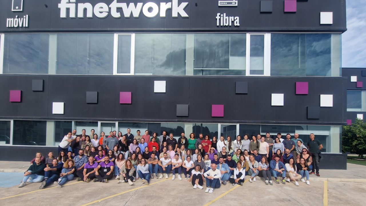 Parte de la plantilla de Finetwork