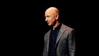 Bezos vuelve a la batalla por la IA y coliderará una startup con 6.200 millones de financiación