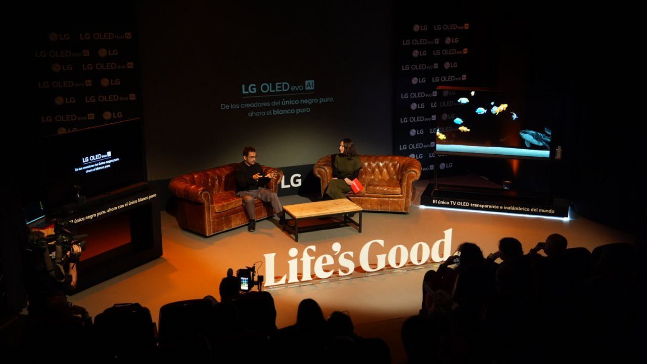 LG y Bayona dialogan sobre la luz y la sombra: cuando la tecnología se convierte en lenguaje cinematográfico