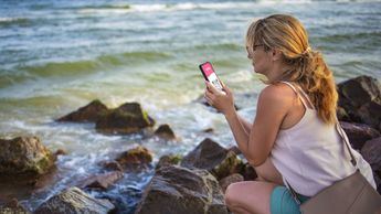 Holafly elimina el roaming con un plan de datos global basado en eSIM