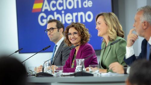 María Jesús Montero, vicepresidenta primera y ministra de Hacienda