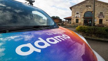 Adamo supera los 2.400 municipios conectados