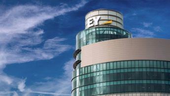 EY y Multiverse Computing se alían para llevar la IA agéntica eficiente al entorno empresarial