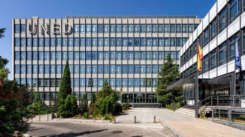 Vodafone modernizará las comunicaciones de la UNED por 4,1 millones