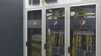 Madrid refuerza su papel como nodo digital tras un año récord de tráfico en los intercambios de DE-CIX