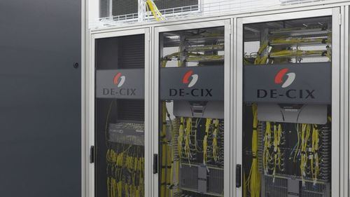 Madrid refuerza su papel como nodo digital tras un año récord de tráfico en los intercambios de DE-CIX