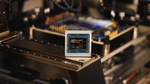 Microsoft refuerza Azure con Maia 200, su nuevo acelerador de IA orientado a la inferencia