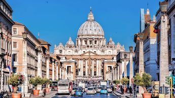 El Vaticano estrenará un sistema de traducción en directo con IA para sus misas en 60 idiomas