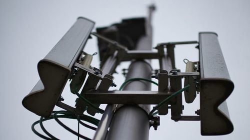 El Gobierno activa el último plan para llevar 5G a las zonas sin cobertura en España