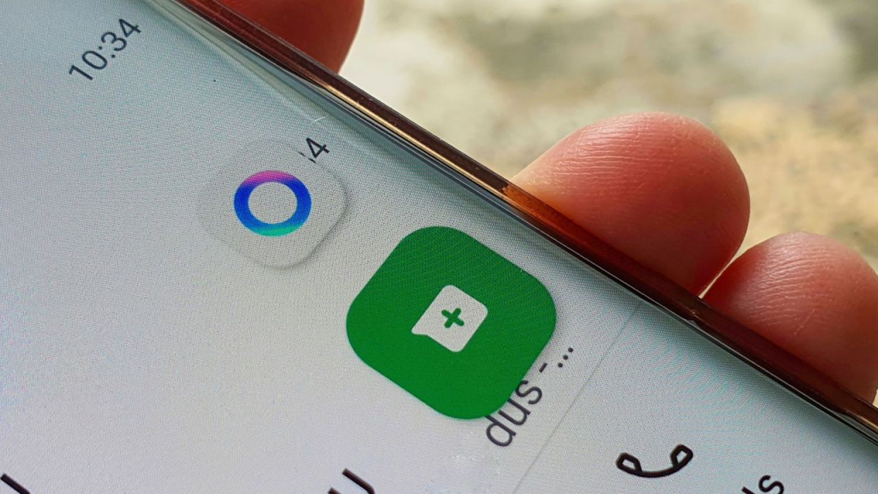 La UE advierte: la tasa de Meta en WhatsApp puede bloquear la competencia en IA