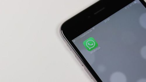 WhatsApp Plus llega a Europa: Meta introduce pagos sin eliminar anuncios