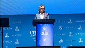 La UIT redefine la regulación digital con nuevas reglas para IA, redes y plataformas