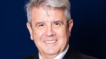 Enrique Blanco regresa al sector de las telecomunicaciones como asesor estratégico de Rakuten Symphony