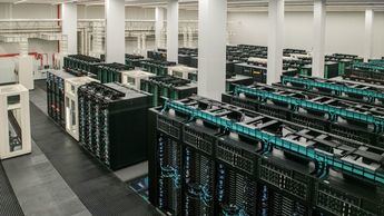 La IA duplicará el consumo eléctrico de los centros de datos antes de 2030 y obligará a transformar las redes energéticas