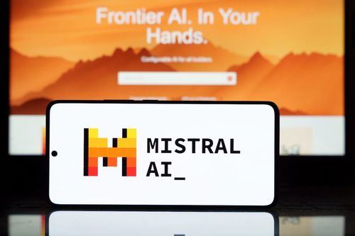 Microsoft y Mistral refuerzan su alianza para impulsar una IA soberana en Europa