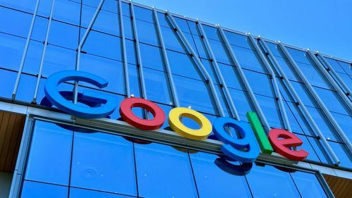 Bruselas multa a Google con 890 millones por incumplir la Ley de Mercados Digitales