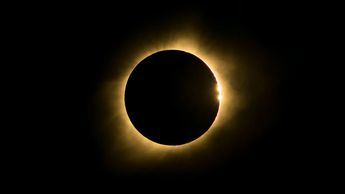El eclipse solar pone a prueba las redes móviles: más de 12.000 nodos bajo vigilancia reforzada