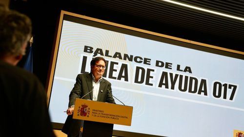 Fotografía de Óscar López, ministro para la Transformación Digital y de la Función Pública