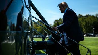 Trump acusa de una “conspiración enfermiza” contra la IA y los centros de datos y advierte de que China es la gran beneficiada