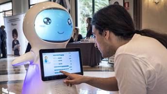 Snow: el robot contra el acoso escolar