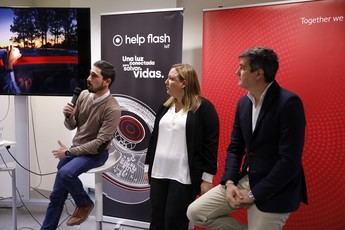 Help Flash IoT, la baliza de emergencia que sustituirá los triángulos en caso de accidente