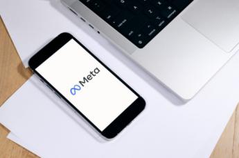 Meta cambia sus políticas de IA tras permitir que sus chatbots usaran lenguaje romántico con menores