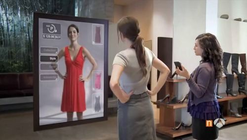 Bershka instala espejos interactivos en sus tiendas