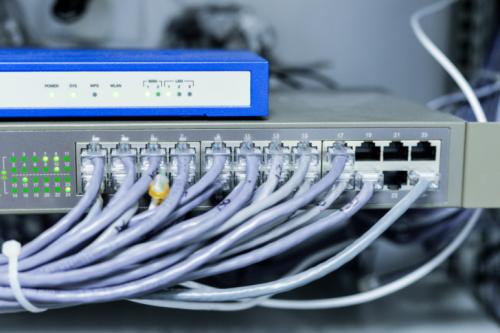 El 10% de los españoles cambió de proveedor de energía o telecomunicaciones en 2024