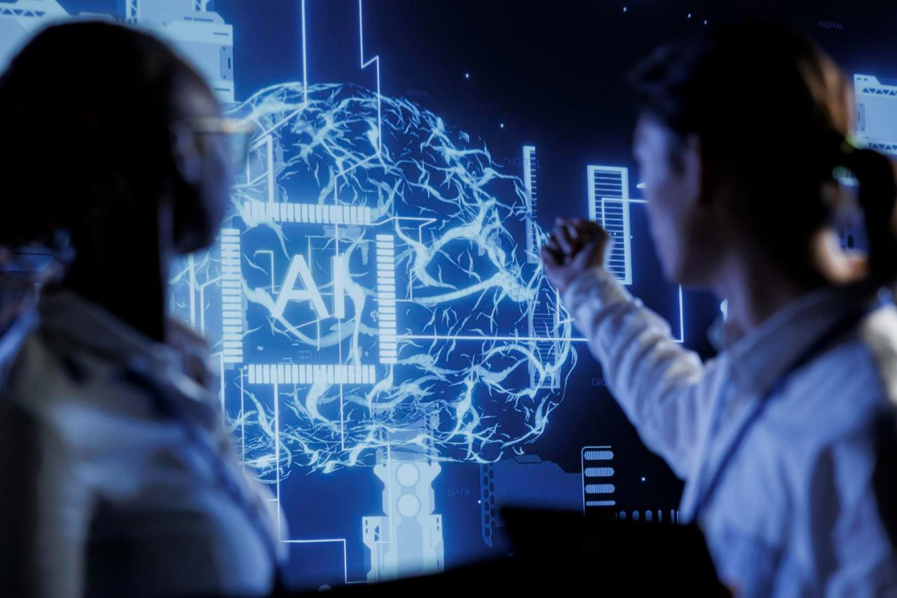La inversión mundial en inteligencia artificial alcanzará 1,5 billones de dólares en 2025 y superará los 2 billones en 2026