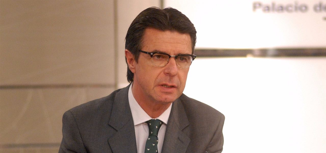José Manuel Soria se aparta de la actividad política y renuncia a sus funciones como ministro