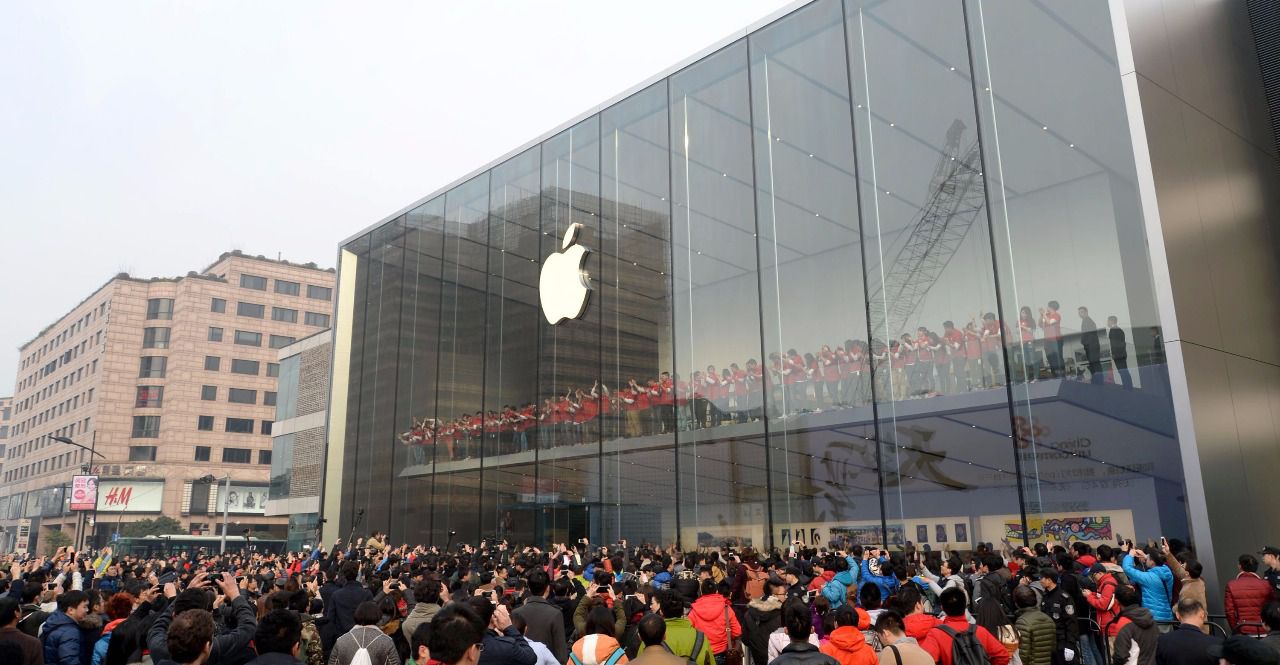 Apple tiene que cerrar en China iBooks Store y iTunes Movies