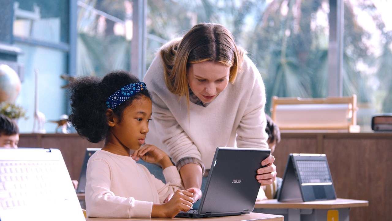 Asus presenta su nueva serie para educación BR1100