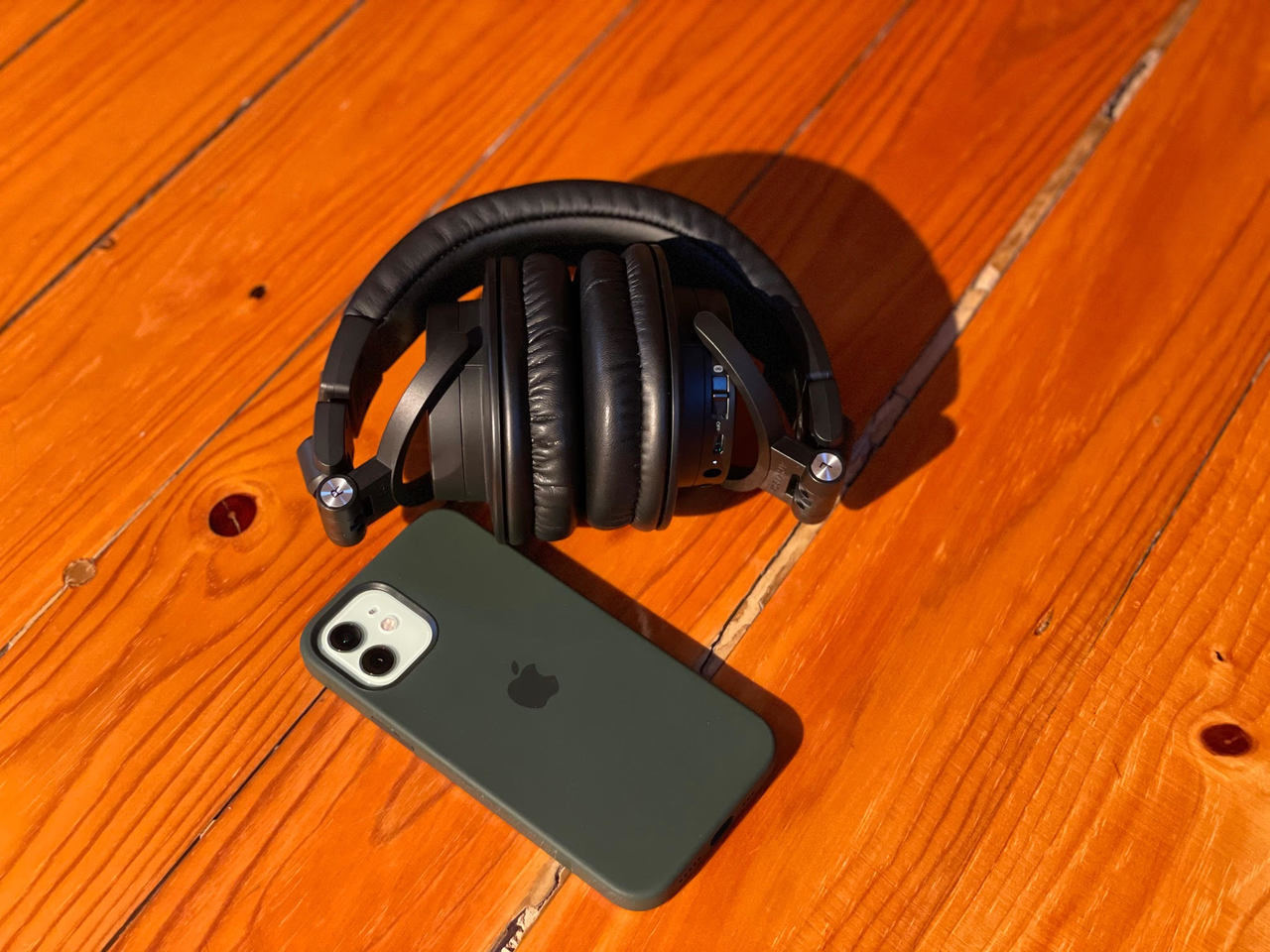 ATH-M50xBT, unos auriculares de estudio listos para salir a la calle