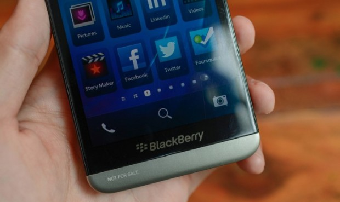 Blackberry Z30, el nuevo smartphone de 5 pulgadas con conexión 4G