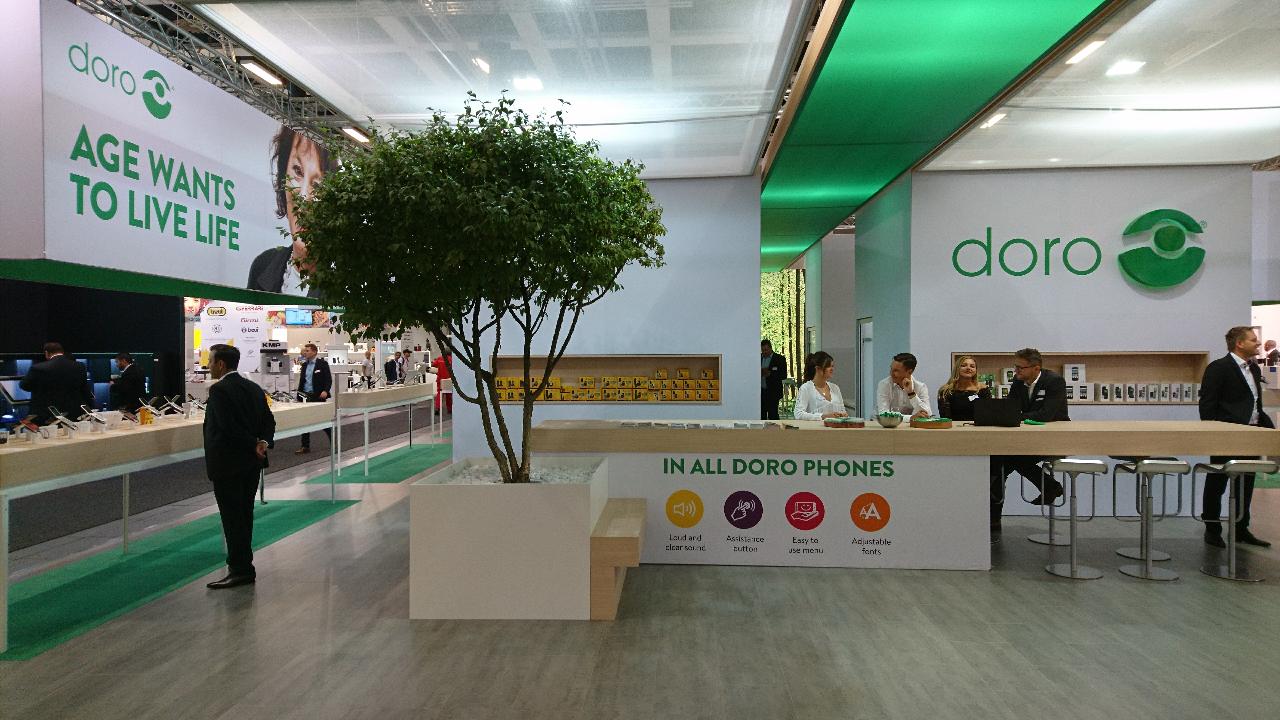 Doro ha presentado en IFA 2017 su nuevo smartphone para mayores, el Doro 8040