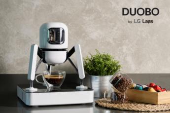 LG lanza su primera cafetera capaz de extraer café de dos cápsulas diferentes a la vez