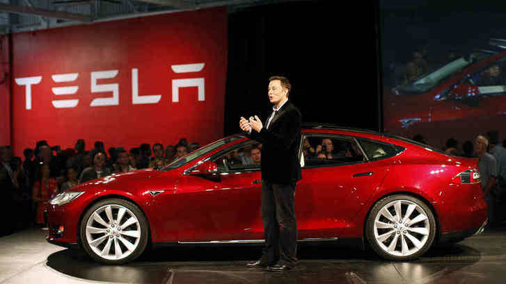 Elon Musk sobre Volkswagen: ‘Los motores de gasolina tienen sus días contados’