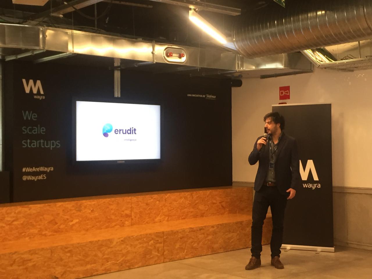 Alejandro Martínez Agenjo en la presentación de su startup Erudit