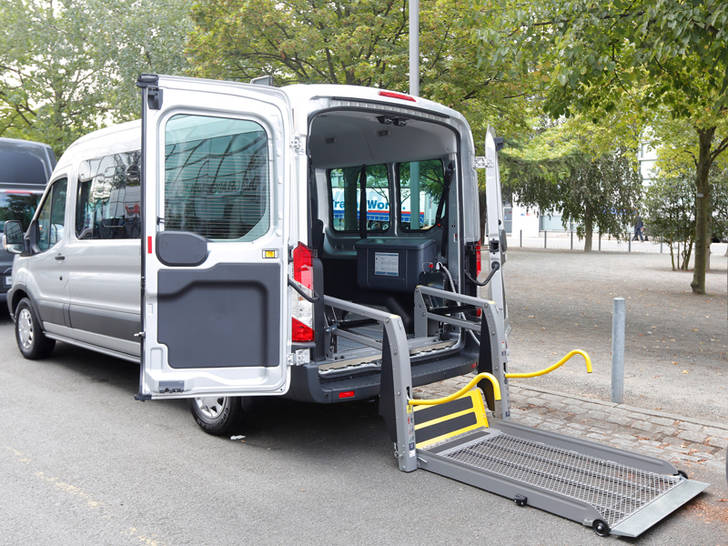 Llega Cabify Access: vehículos con conductor para usuarios con movilidad reducida