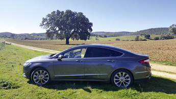 Prueba Ford Mondeo Vignale. Asistencia al volante y en el día a día