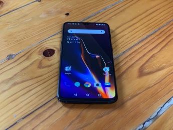 OnePlus 6T, una puesta al día profunda