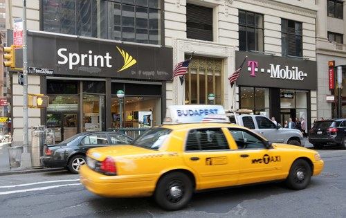 Sprint y T-Mobile, las siguientes en solicitar la aprobación de su acuerdo
 
