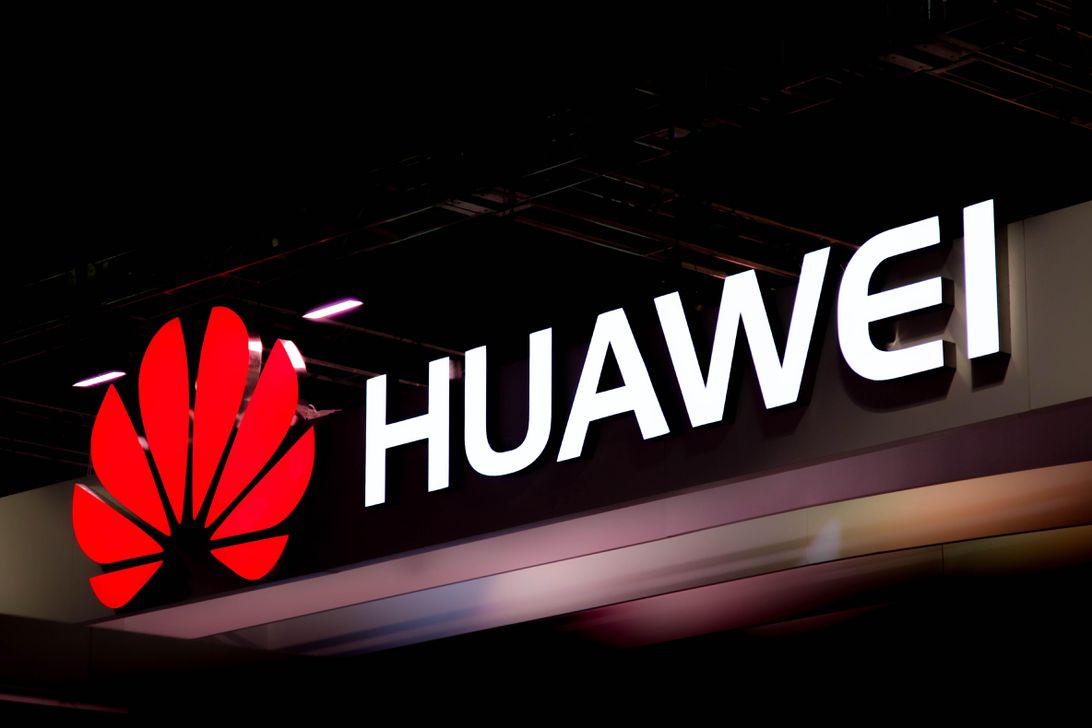 Huawei prueba el Smartphone con su propio sistema operativo