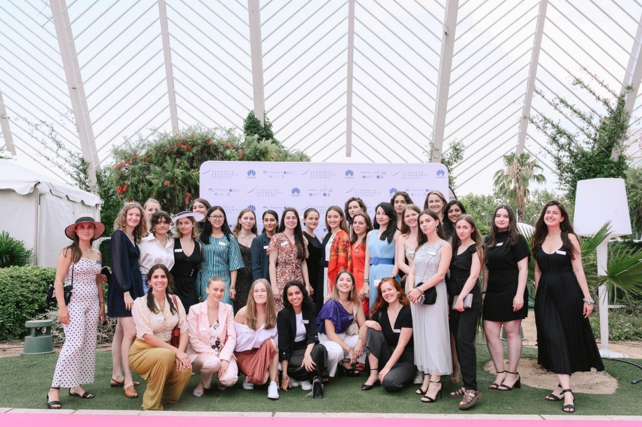 Huawei pone en valor el talento femenino con su Escuela para el Liderazgo