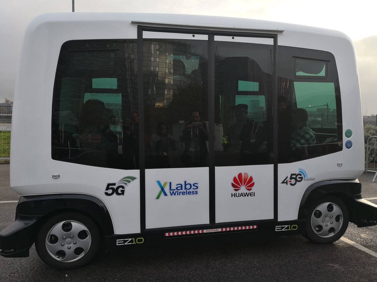 Huawei minibus autoconducido