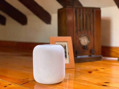 El HomePod de Apple es un gran altavoz, pero todavía le falta aprender