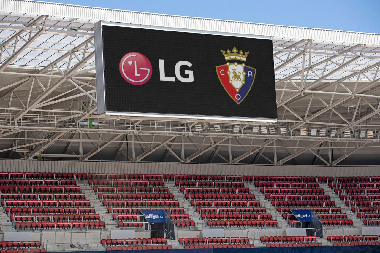 LG instala el segundo videomarcador más grande de LaLiga en el estadio de El Sadar del Osasuna